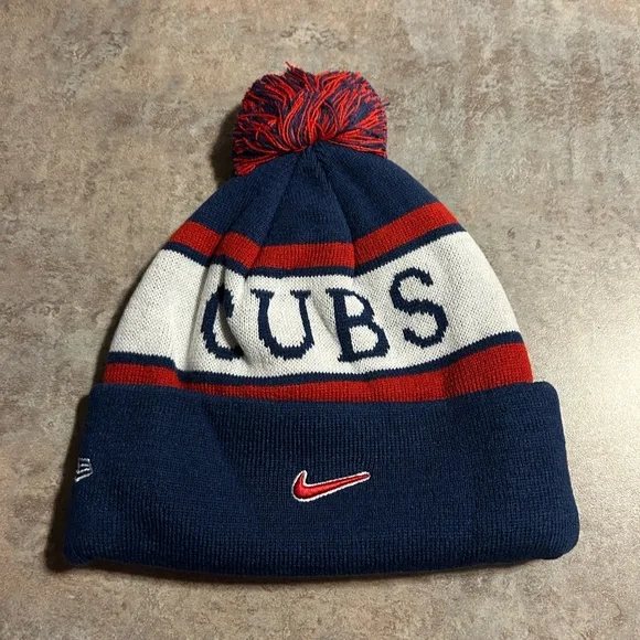 PRICE IS FIRM Brand new Nike Chicago Cubs beanie - Picture 2 of 2